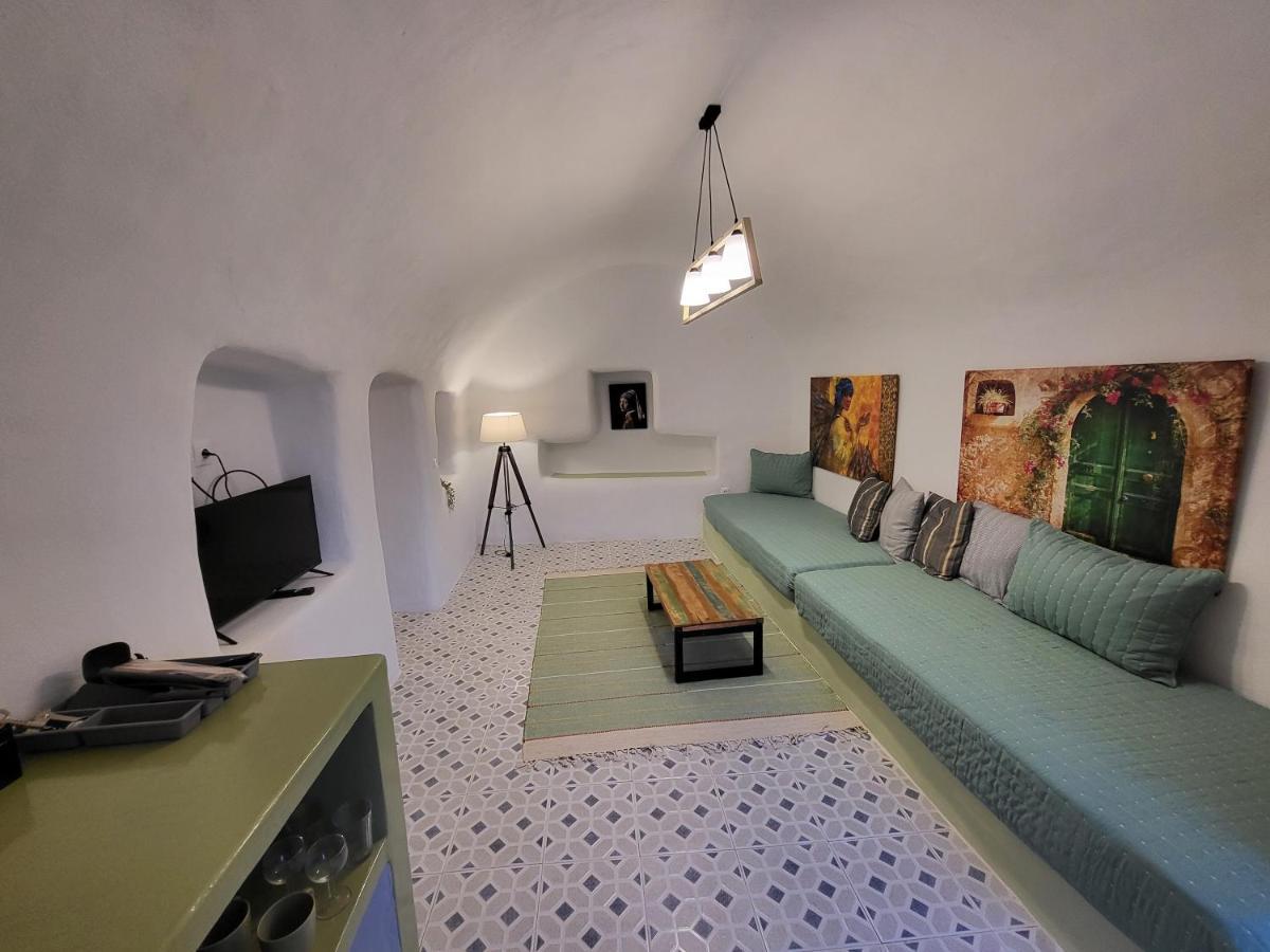 Villa Ariadni Cave Houses In Oia Exterior photo