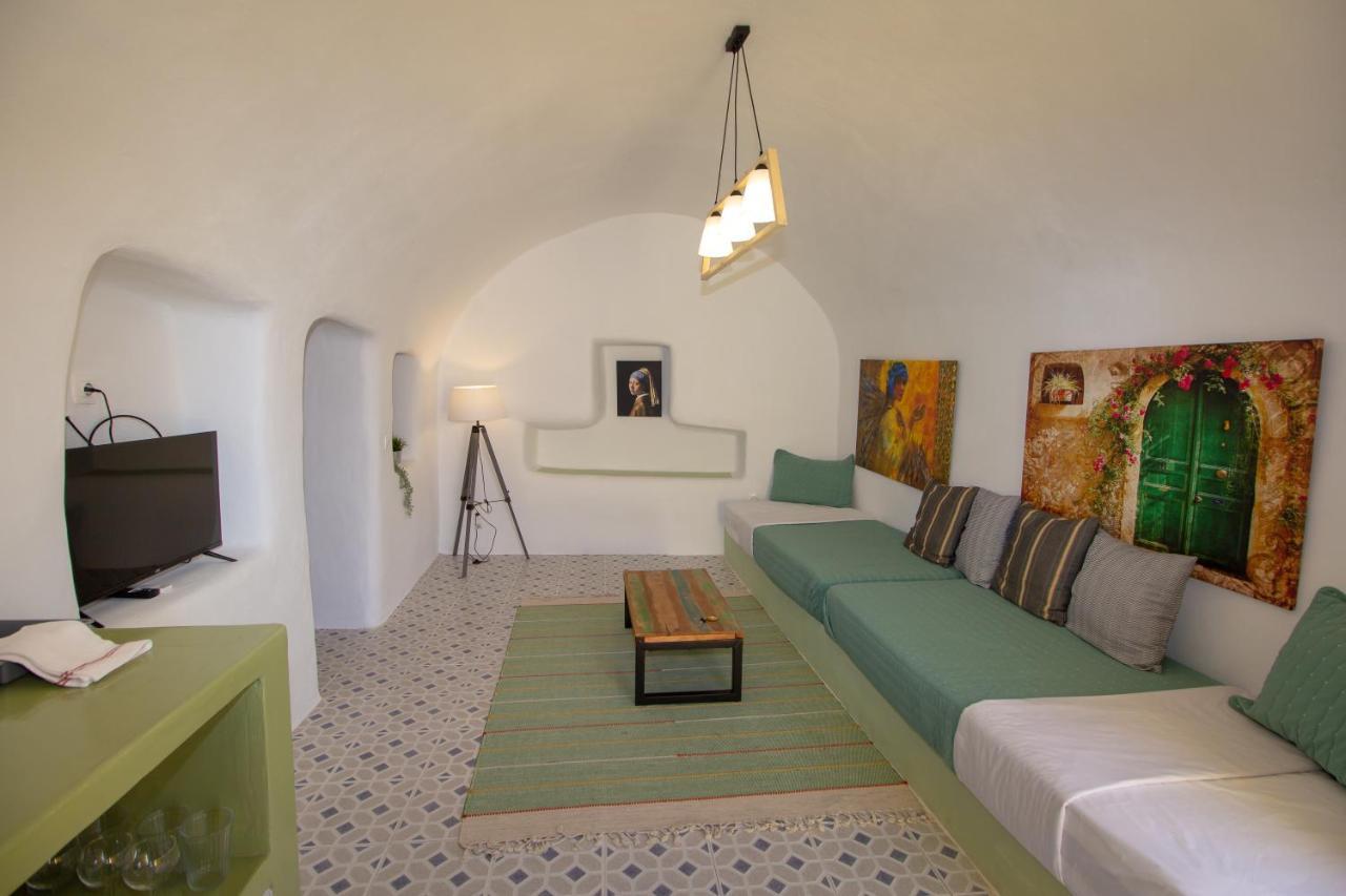Villa Ariadni Cave Houses In Oia Exterior photo